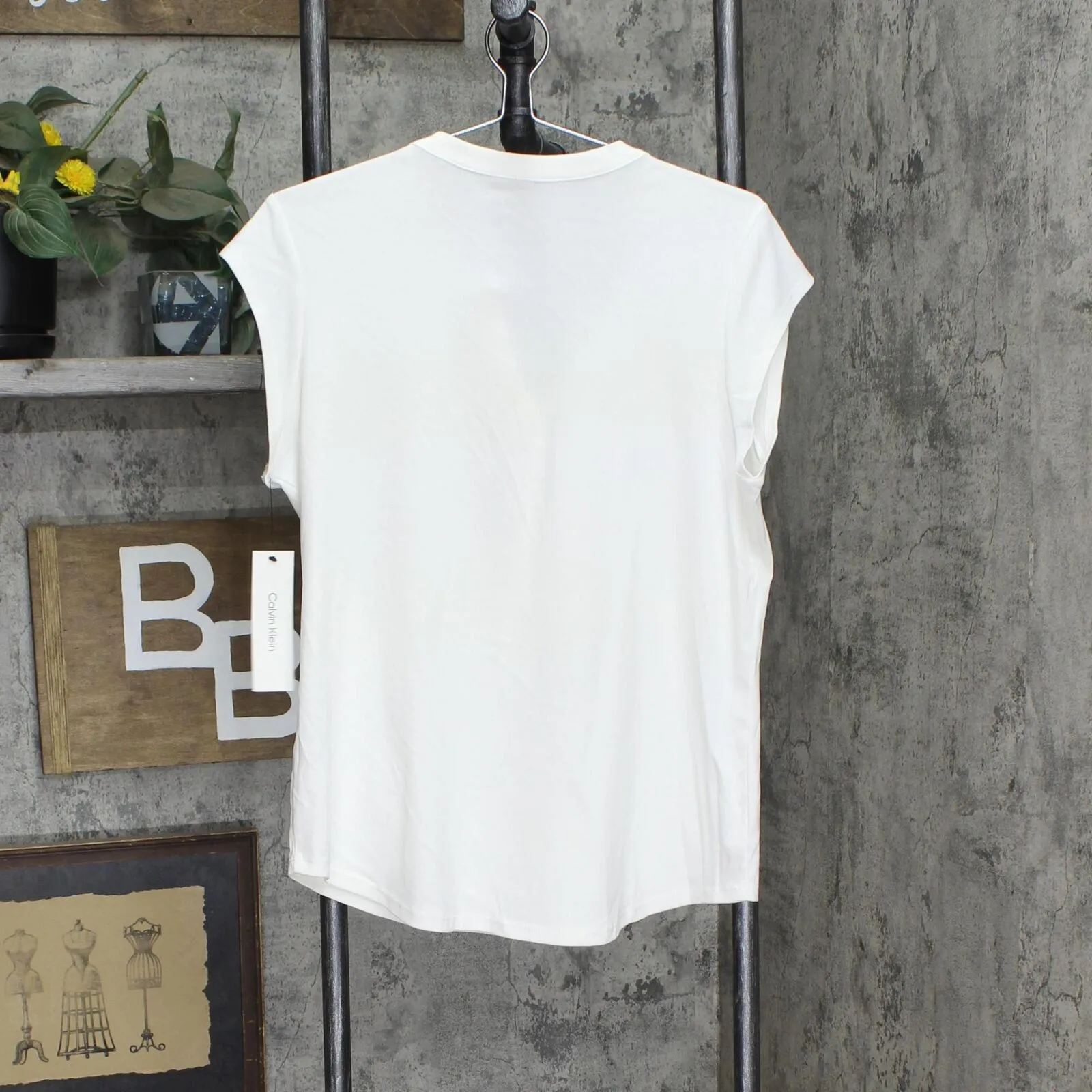 Calvin Klein Women's T-Shirt Silver Button Detailing Tee M1TH0807 Soft White L